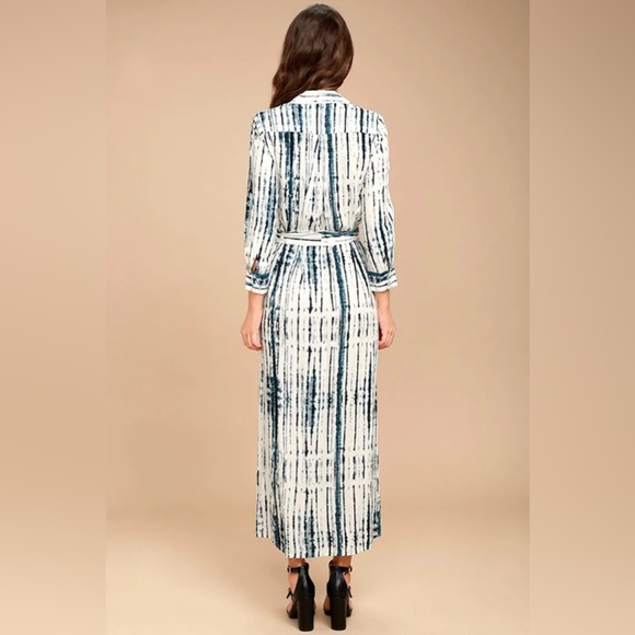 Agate Beach Blue and White Tie-Dye Midi Dress - Picture 5 of 7